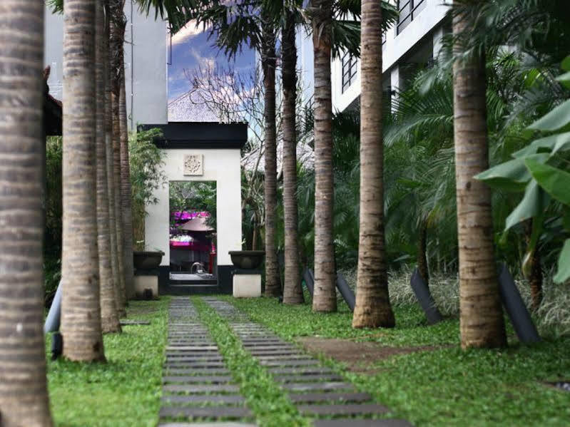 Grand Lifestyle Hotel Denpasar Eksteriør bilde